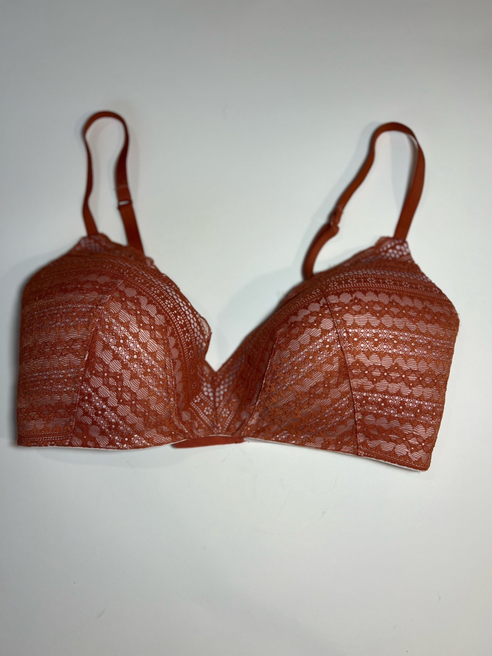 Victoria's Secret Lace T-Shirt Bra in Rust Orange